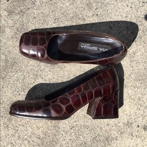 Via Spiga Vintage Style low heel pump